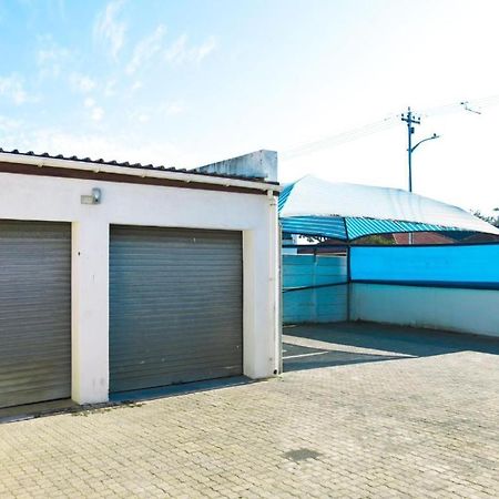 33 Goulborn Street Goodwood Hotel Kaapstad Buitenkant foto
