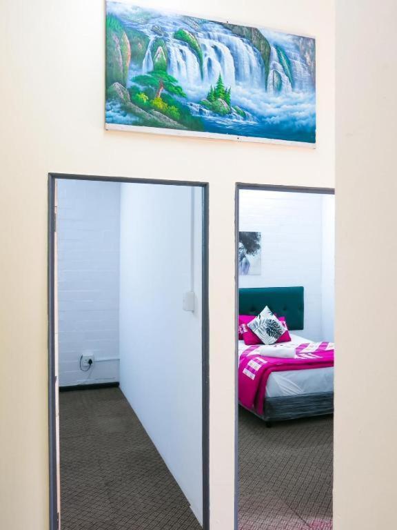 33 Goulborn Street Goodwood Hotel Kaapstad Buitenkant foto