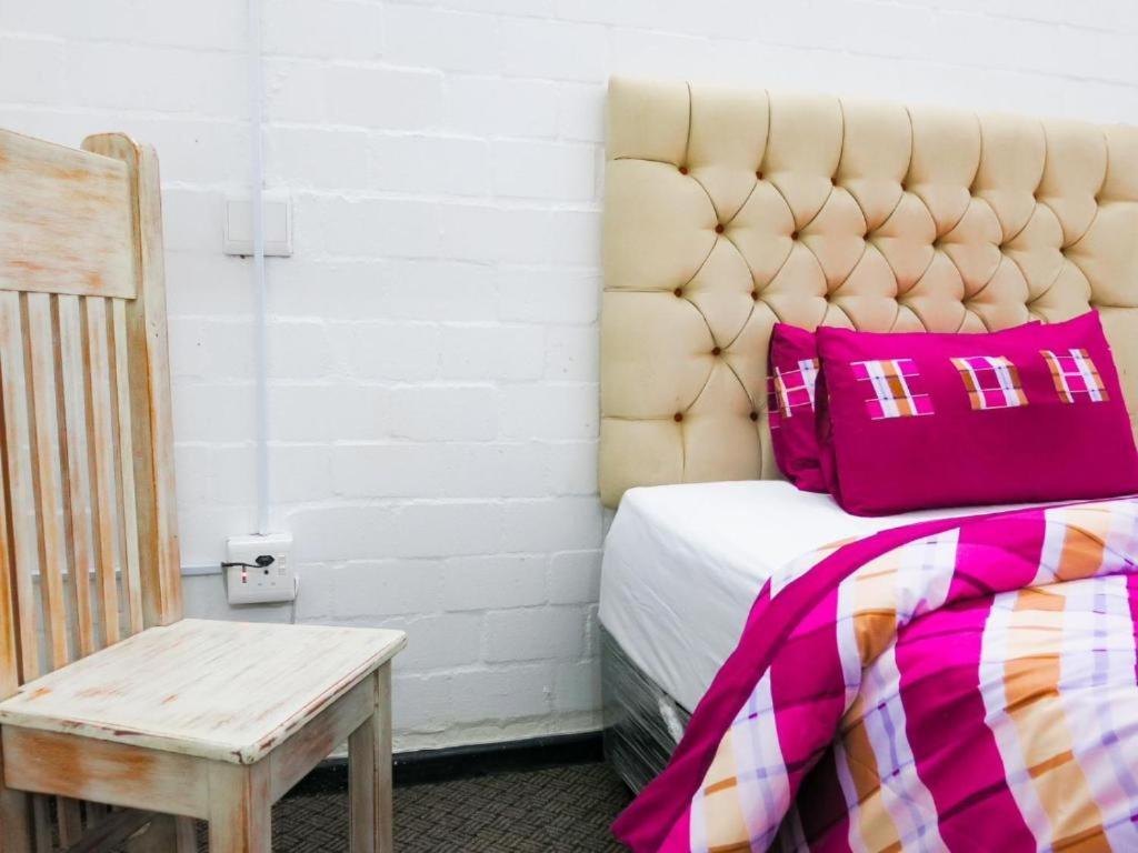 33 Goulborn Street Goodwood Hotel Kaapstad Buitenkant foto